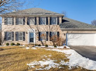 5311 Sand Lily Dr, Naperville, IL 60564