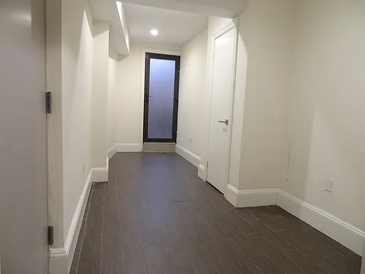 Rented by Miron Realty Group | media 44