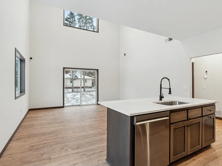 11510 Robinson Dr NW — Photo 5