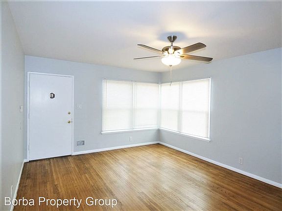 4th image of 4558 N Lakewood Blvd #11397889