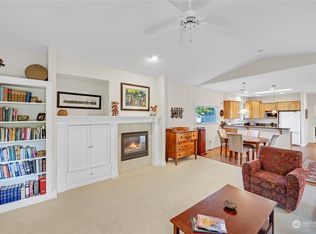 1802 Cedar Springs Ln, Anacortes, WA 98221