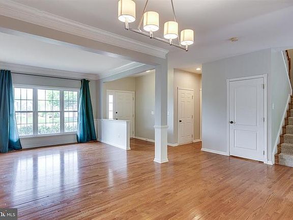 5th image of 15824 Fourmile Creek Ct
