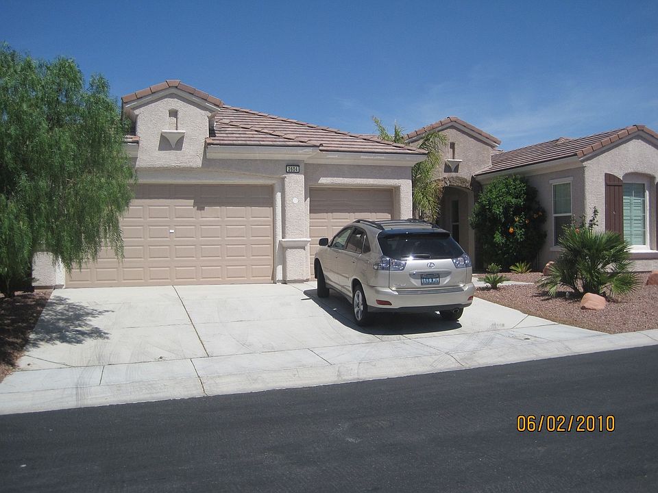 3172 Square Feet