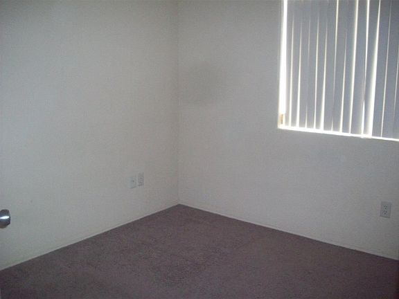 4th image of 2653 S Casper Ave