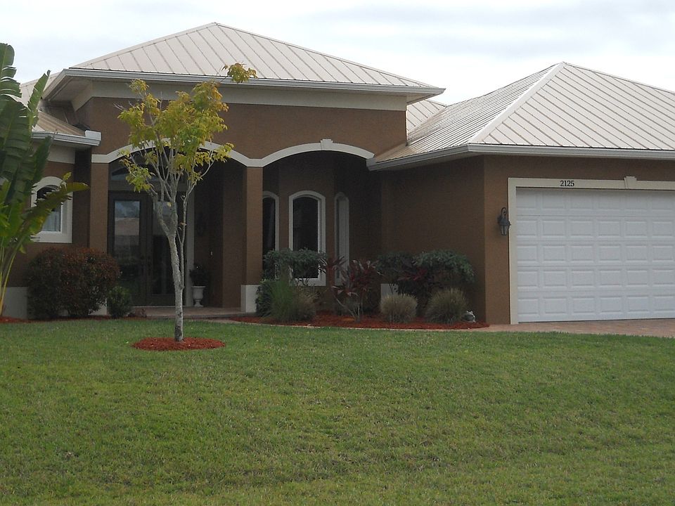1st image of 2125 SE 10th Ave
