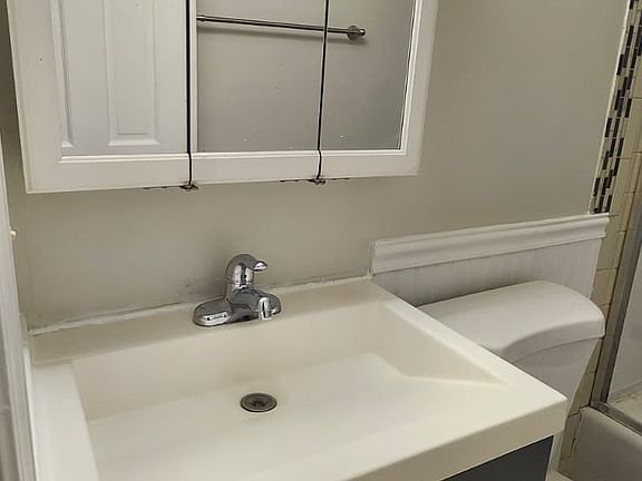 3rd image of 678 Savin Ave #2CL