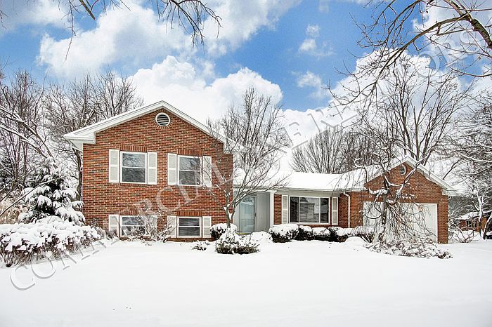 1st image of 3240 Noreen Dr