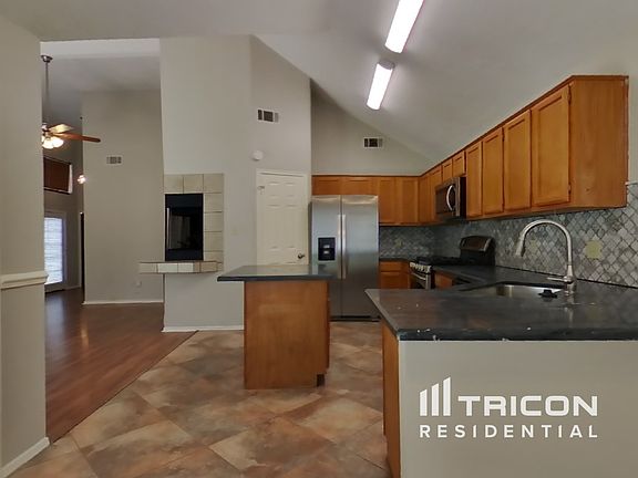 5th image of 19607 Horden Creek Dr