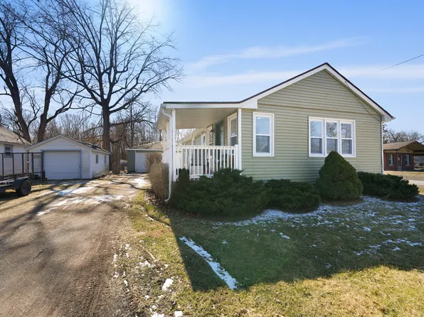 217 E 13th Pl, Hobart, IN 46342