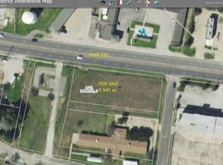 1747 E Hempstead St, Giddings, TX 78942