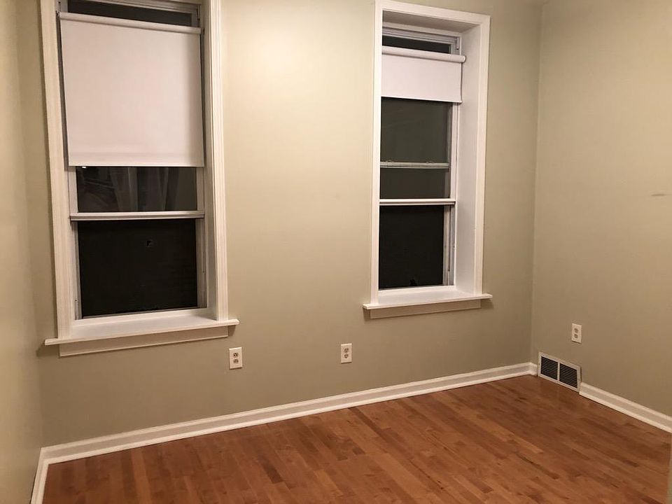 1st image of 3223 S May St Floor 1