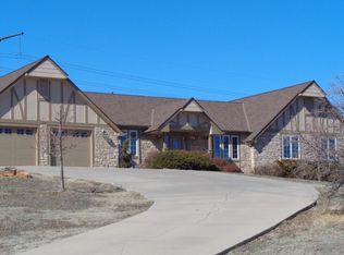 8187 Pinewood Dr, Castle Rock, CO 80108