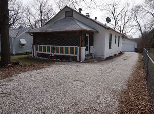 1326 W Bennett St, Springfield, MO 65807