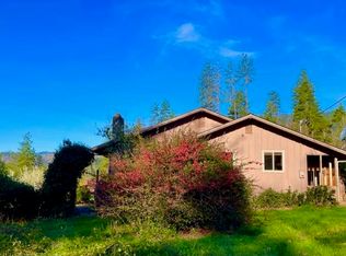 1231 Pickett Creek Rd, Grants Pass, OR 97527