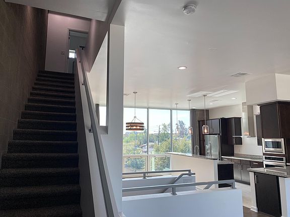 5th image of 356 S Farmer Ave #356