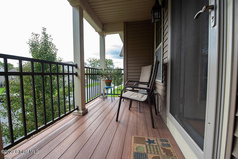 4th image of 48 Kendall Drive
