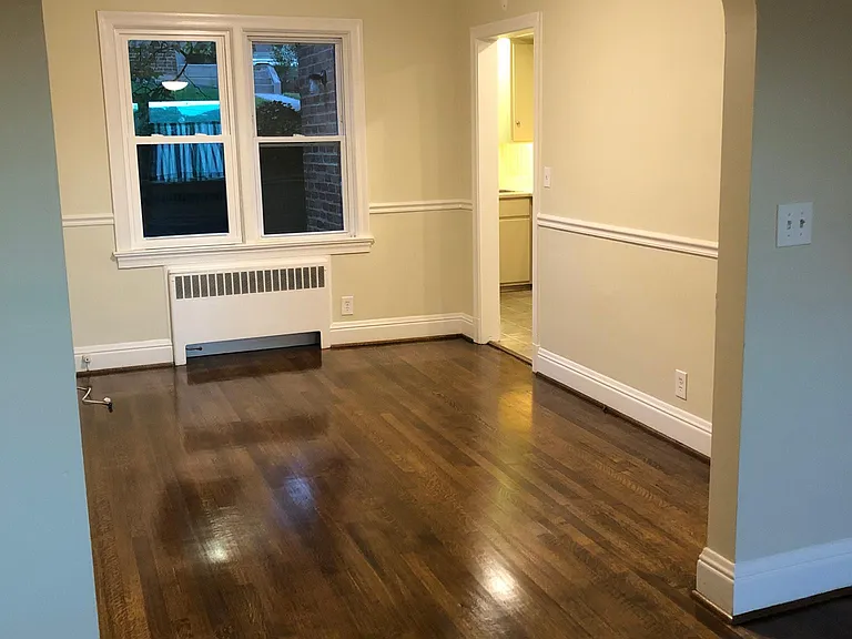 2306 Longview Ave SW — Photo 4