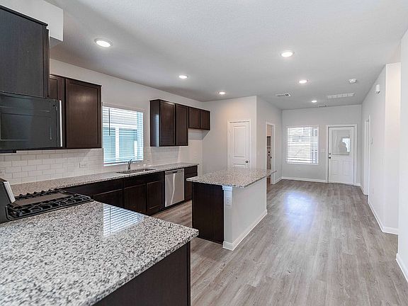 4th image of 211 Tokalaun Dr