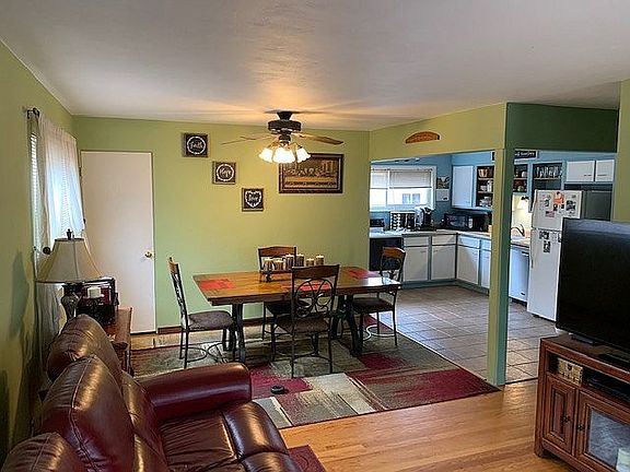 5th image of 311 Crest Ave
