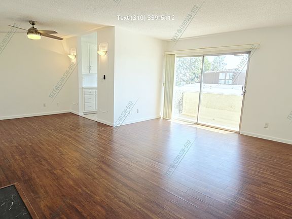 5th image of 11731 Mayfield Ave #8