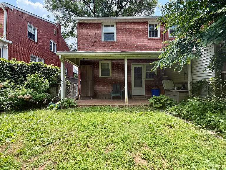 121 N Bradford Ave — Photo 28