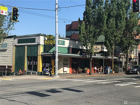 3rd image of 2305 Eastlake Ave E