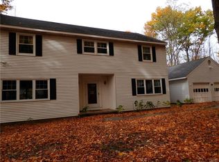 79 Gardenier Rd, Oswego, NY 13126