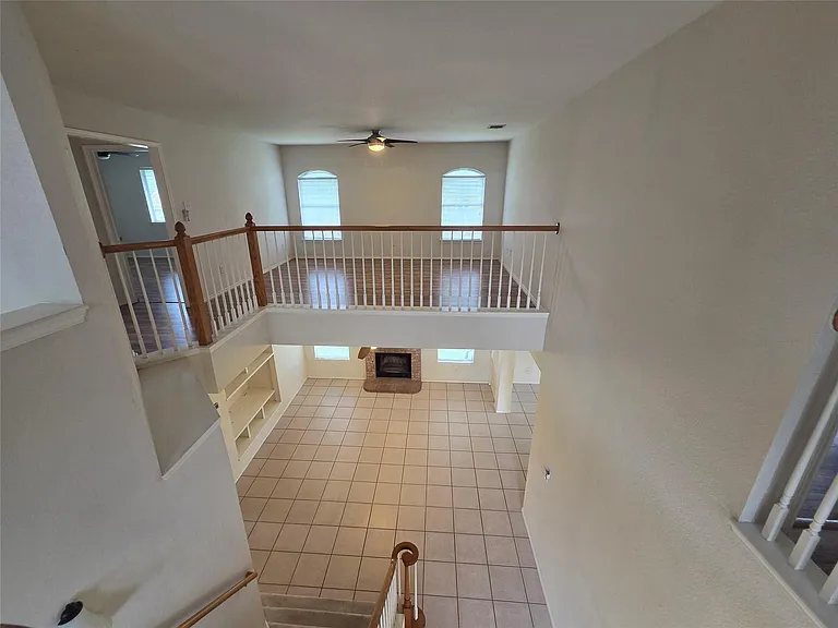3208 Santee Dr — Photo 12