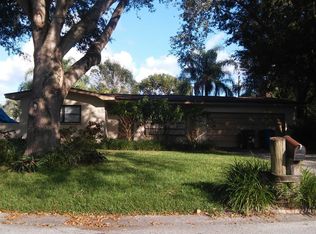 729 Corvette Dr, Largo, FL 33771