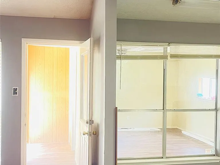 6406 Bayou Crest Dr — Photo 16