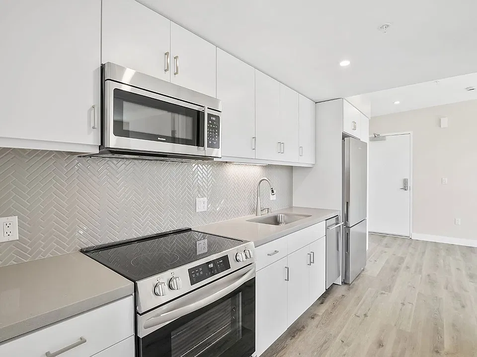Modern Apartments in University Heights | Georgia Modern