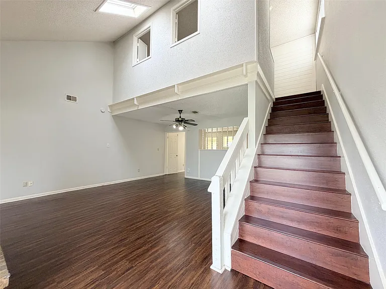 2535 Planters Row — Photo 18