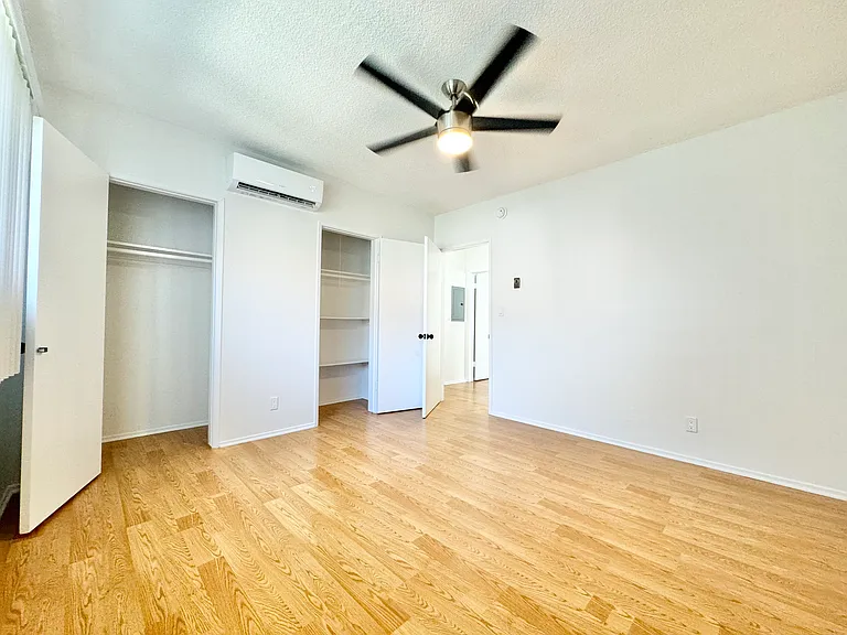 930 S Shenandoah St #8 — Photo 11