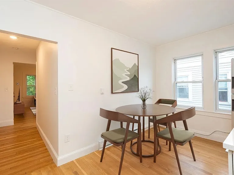 112 Adams St #3-R — Photo 2