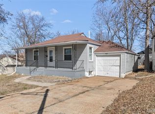 7471 Sharon Dr, Saint Louis, MO 63136