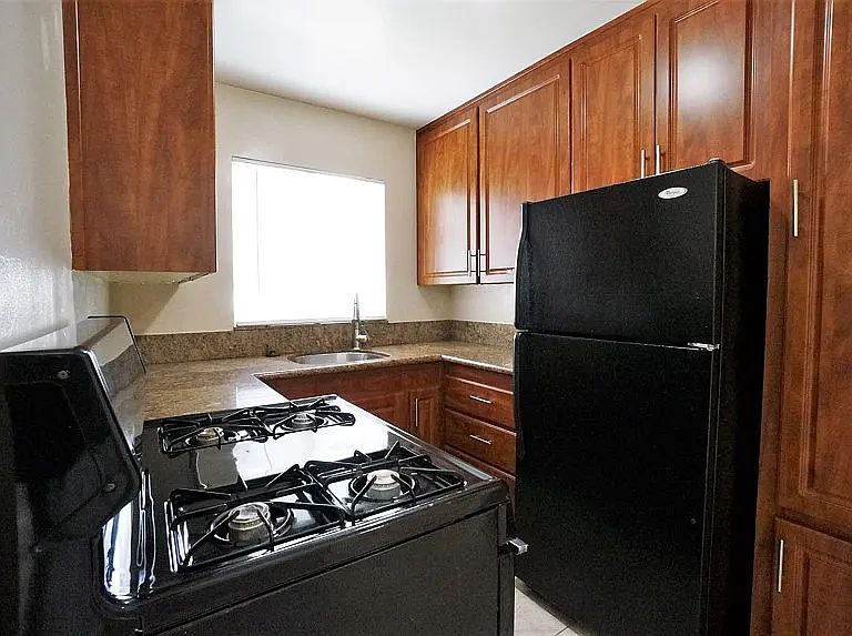 1st image of 2418 A St #2422.5