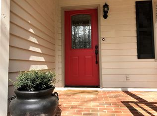 4 Timberidge Dr, Lake Wylie, SC 29710