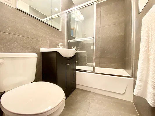 Rented by Highline Residential | media 15