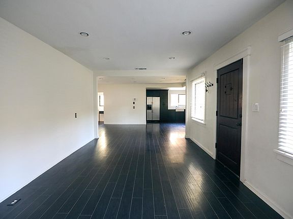 4th image of 5925 Mesa Ave