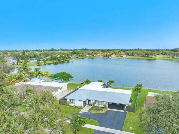 5432 SW 118th Ave, Cooper City, FL 33330