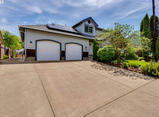 3493 Kendra St, Eugene, OR 97404