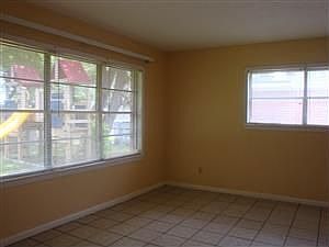 1st image of 1016 Mainland Dr