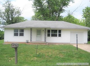 407 N Hughes Ave, Stover, MO 65078