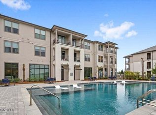 2501 Bienville Blvd #434, Ocean Springs, MS 39564