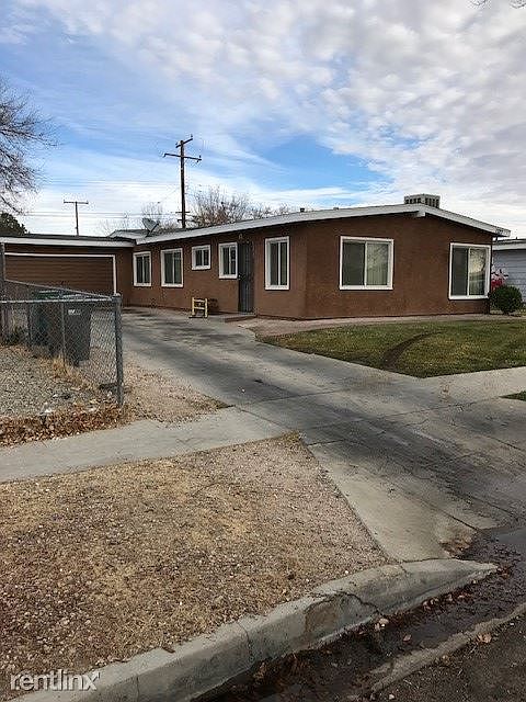1st image of 1329 W Avenue H15