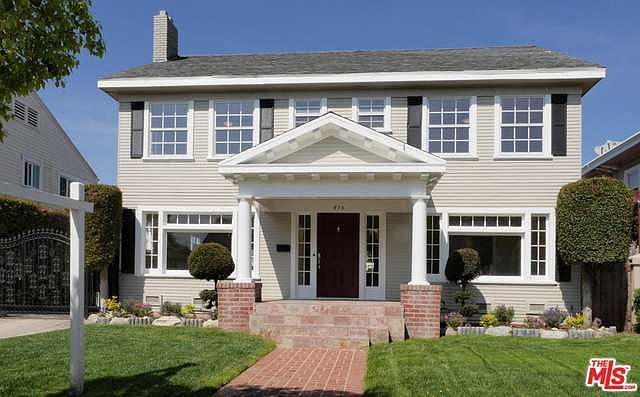 1st image of 979 Westchester Pl