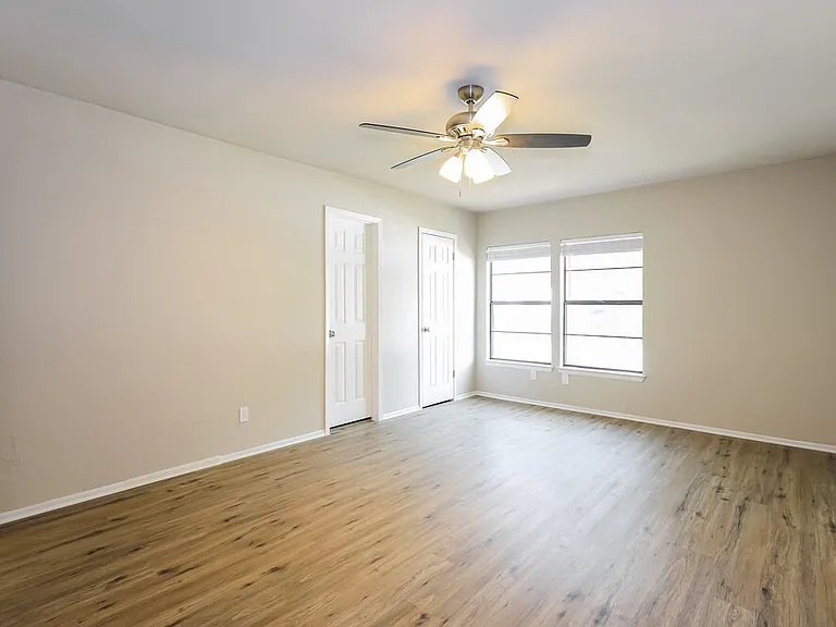 9106 Valley Rdg — Photo 10