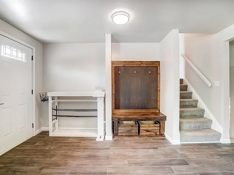 4216 Silver Oak St — Photo 8