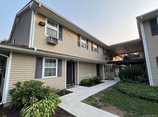 100 Hillside Dr APT C8, Middletown, NY 10941