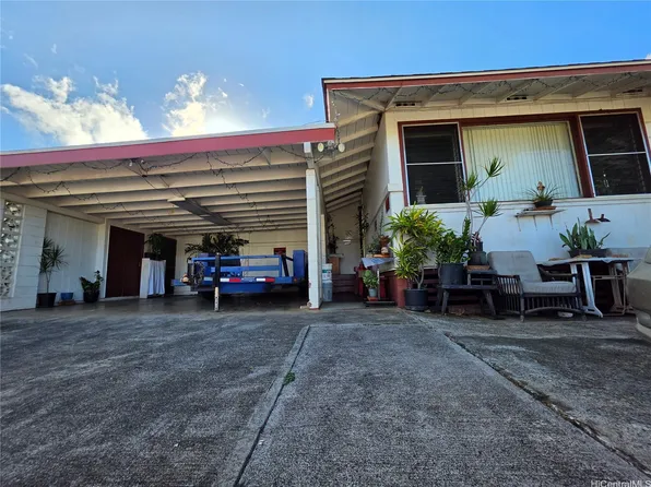 94-1229 Kahuanui St, Waipahu, HI 96797